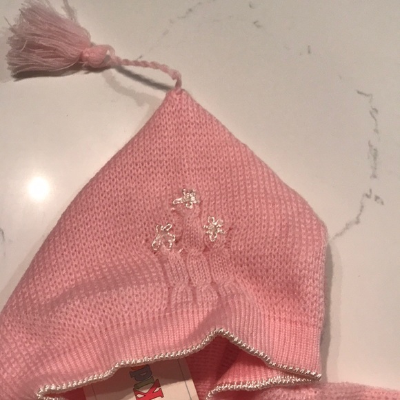 ❗️LAST CHANCE❗️Baby Girl Hooded Sweater - Picture 3 of 4